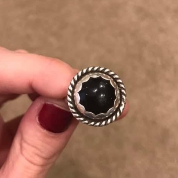 Genuine Onyx Ring - Picture 2 of 9